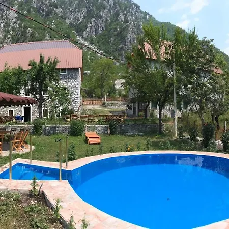 Guesthouse Bjeshka *